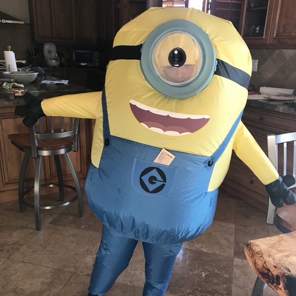 Despicable Me Minion Stuart Inflatable Child Costume - Picture 1 of 3